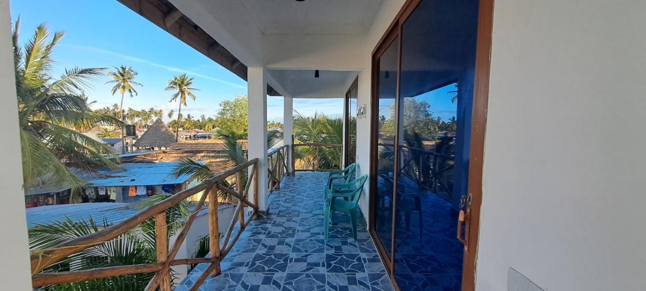 Karibu House Alojamento de Acomodação e Pequeno-almoço